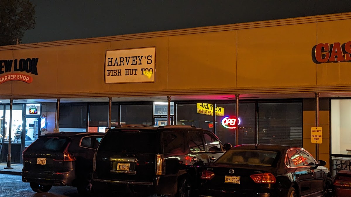 Harvey's Fish Hut Too